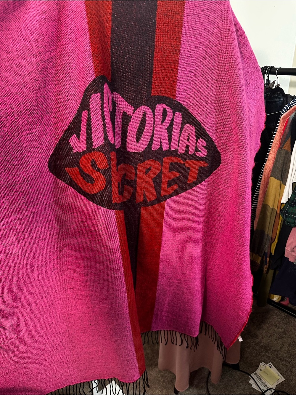 M11. Victoria’s Secret PINK Logo Fringe Throw Bkanket in Pink and Red 50x60